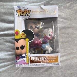 Funko Pop! Disney Minnie Mouse on Prince Charming Regal Carrousel
